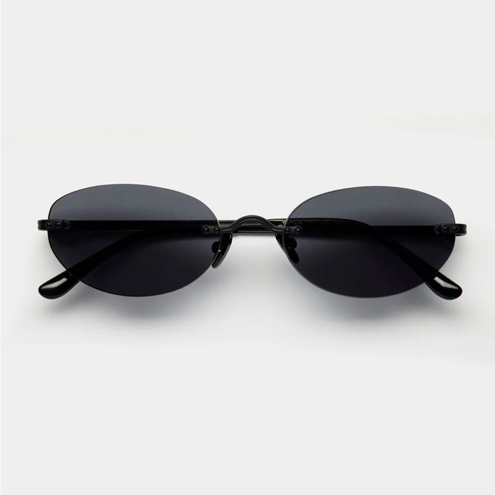 Vehla Black Cleo Sunglasses